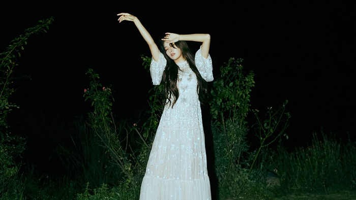 Seulgi from Red Velvet in Psycho concept