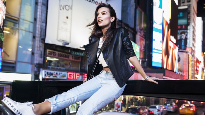 Emily Ratajkowski in Times Square