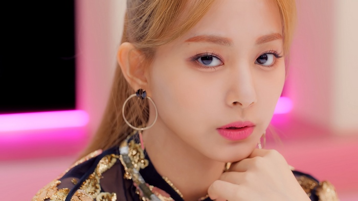 Tzuyu from TWICE, Fake and True, 4K