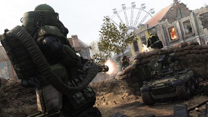 Soldier with Minigun in Call of Duty Modern Warfare 4K