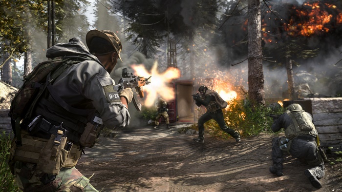 Soldiers in combat in Call of Duty Modern Warfare 4K