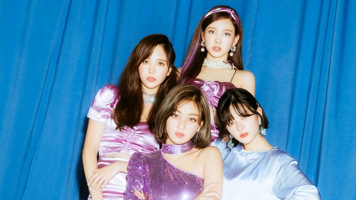 TWICE members Jihyo, Jeongyeon, Mina, and Nayeon