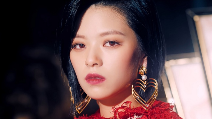 Jeongyeon from TWICE in Feel Special 4K