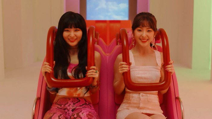 Irene and Seulgi from Red Velvet in Zimzalabim music video