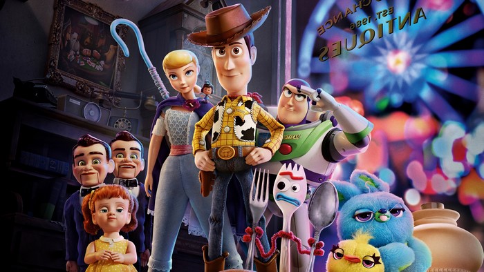 Woody and Buzz Lightyear from Toy Story 4 with other characters