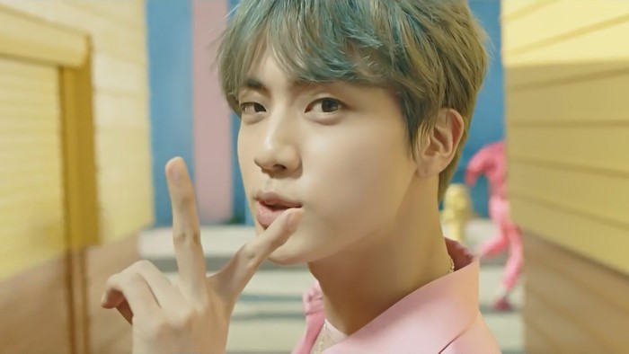 Jin from BTS in Boy With Luv 4K