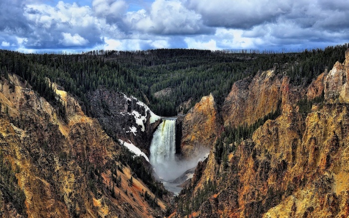 Lower Falls of the Yellowstone River in Grand Canyon of the Yellowstone