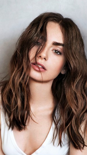 Lily Collins 4K