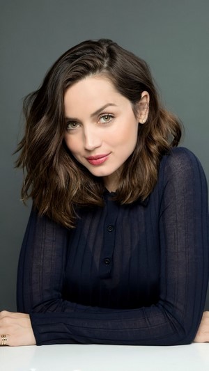 Ana de Armas 4K Photoshoot