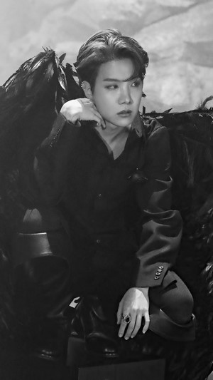BTS, J-Hope, Black Wings, Map of the Soul 7, 4k
