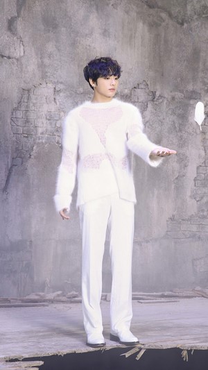 Jungkook from BTS in Map of the Soul 7 4K