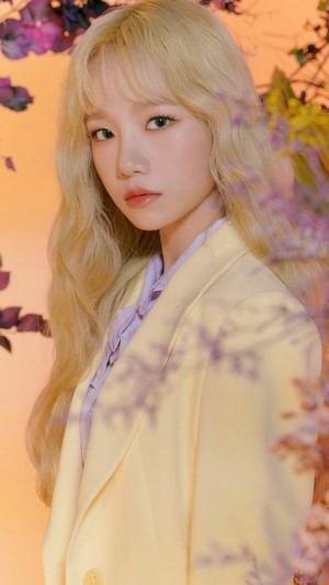 Jo Yuri from IZ*ONE