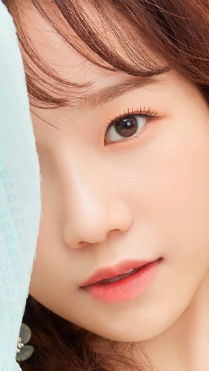 Yuri from IZ*ONE