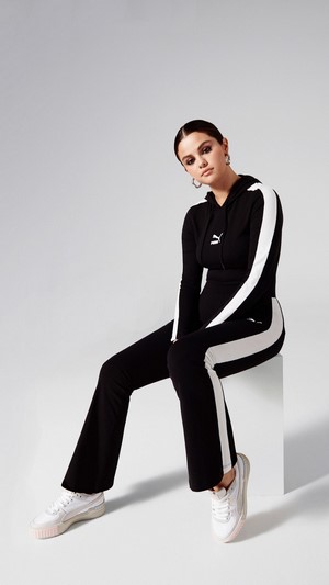 Selena Gomez in Puma tracksuit