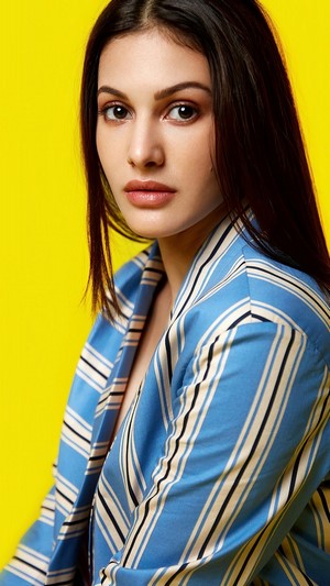 Amyra Dastur 4K