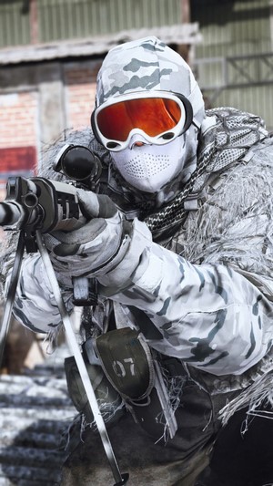 Soldier from Call of Duty Modern Warfare 4K