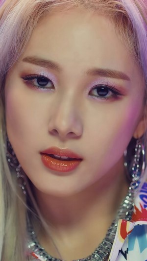 EVERGLOW, Mia, DUN DUN, 4k