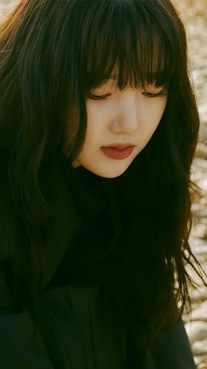 Yerin from GFriend Labyrinth 4K