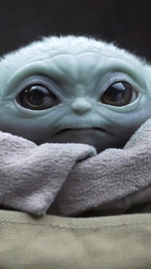 Baby Yoda from The Mandalorian 4K