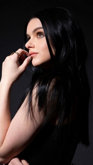 Ariel Winter 4K