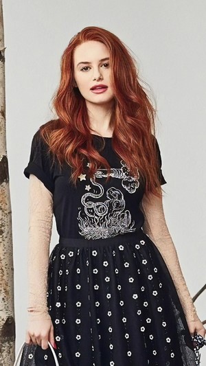 Madelaine Petsch 4K