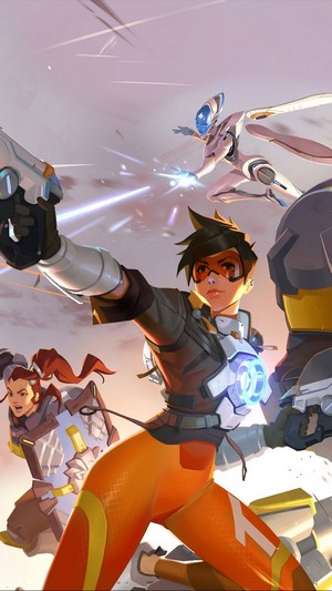 Tracer and other Overwatch 2 characters in action