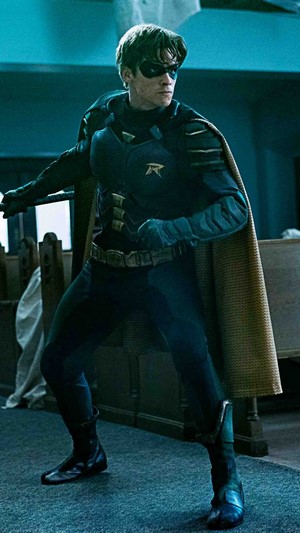 Dick Grayson as Robin from Titans 4K