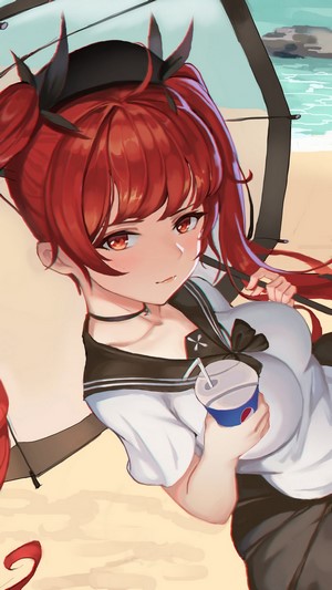 Honolulu from Azur Lane on the beach