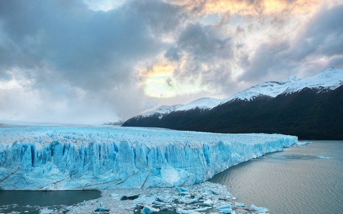 Perito Moreno Glacier with snow-capped mountains