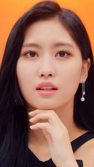 Momo from TWICE 4K
