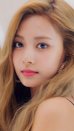 Tzuyu, Nayeon, TWICE, Fake and True, 4k