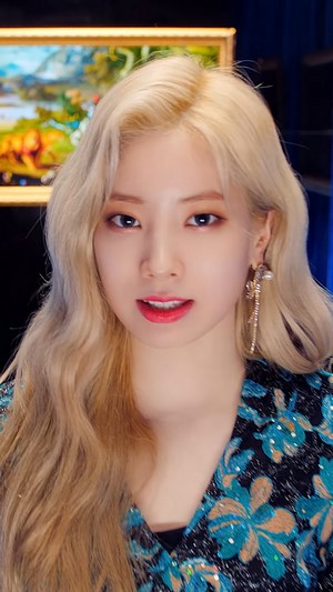 Dahyun from TWICE Fake and True 4K