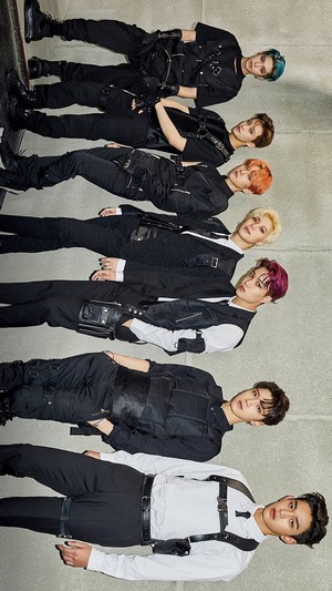 SuperM members posing for Jopping