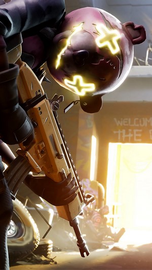 Ragsy from Fortnite holding a rifle