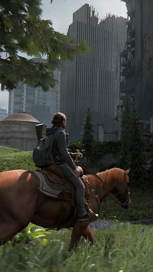 Ellie from The Last of Us Part 2 on horseback
