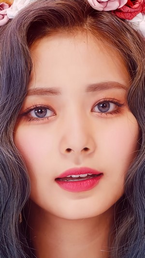 Tzuyu from TWICE in 4K