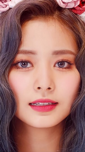 Tzuyu from TWICE in 4K