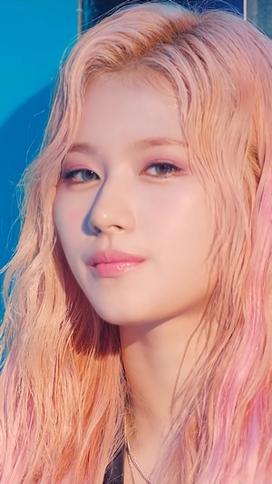 Sana from TWICE Feel Special 4K