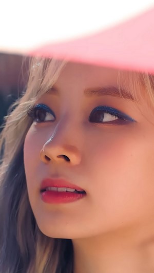 Dahyun from TWICE in Feel Special 4K