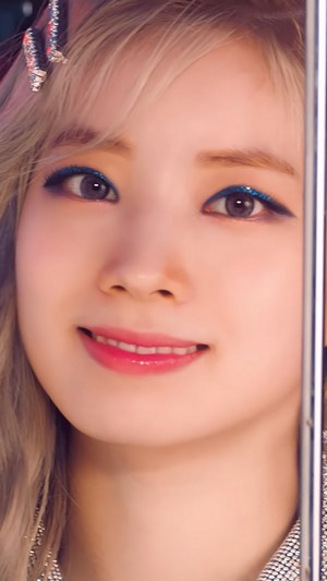 Dahyun from TWICE in Feel Special 4K
