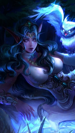 Tyrande Whisperwind from WoW with an owl
