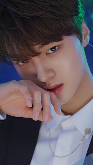 Junho from X1 4K