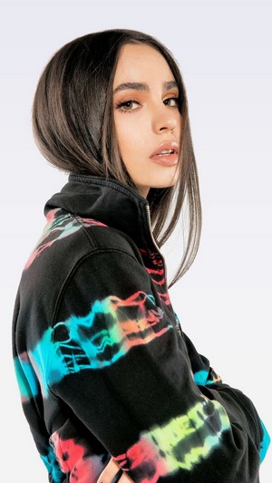 Sofia Carson 4K