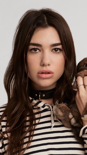 Dua Lipa, 4k