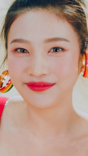 Joy from Red Velvet in Umpah Umpah 4K