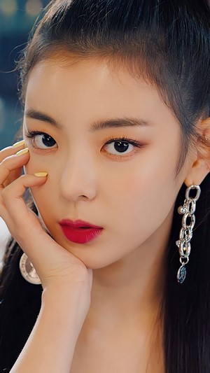 Lia from ITZY ICY 4K