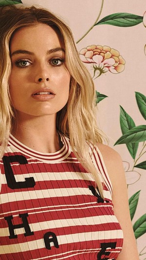 Margot Robbie