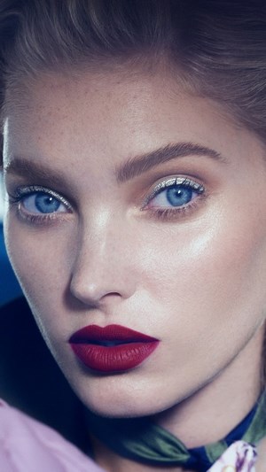 Elsa Hosk with dramatic makeup