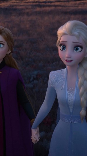 Elsa and Anna from Frozen 2