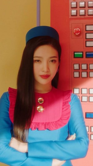 Joy from Red Velvet in Zimzalabim
